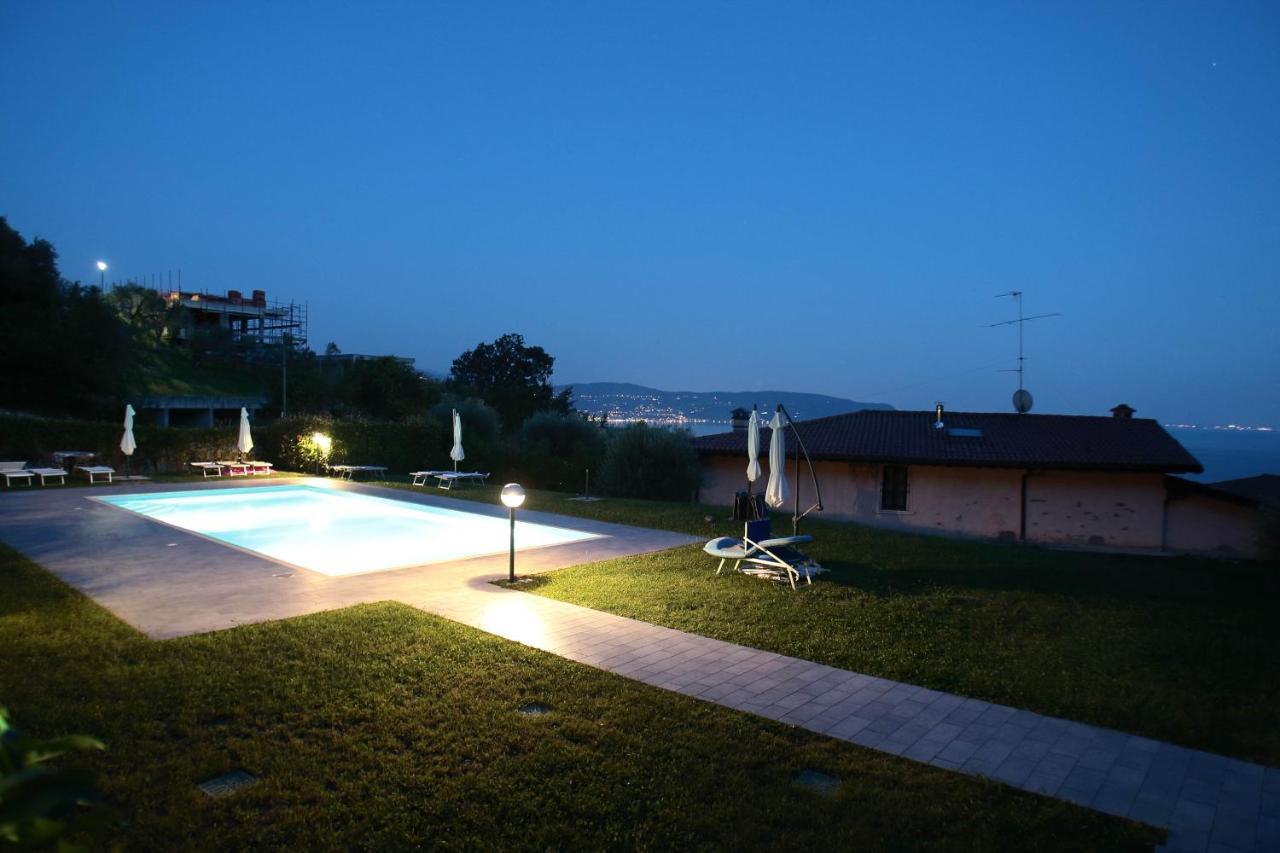 Panorama Lake View, Pool & Garden, 2 Bathrooms, Kingsize & Single-Beds, Fast Internet Toscolano Maderno Buitenkant foto