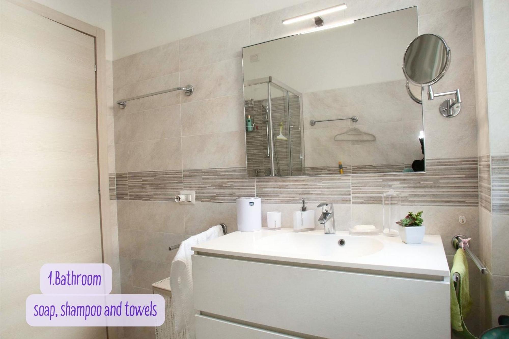 Panorama Lake View, Pool & Garden, 2 Bathrooms, Kingsize & Single-Beds, Fast Internet Toscolano Maderno Buitenkant foto